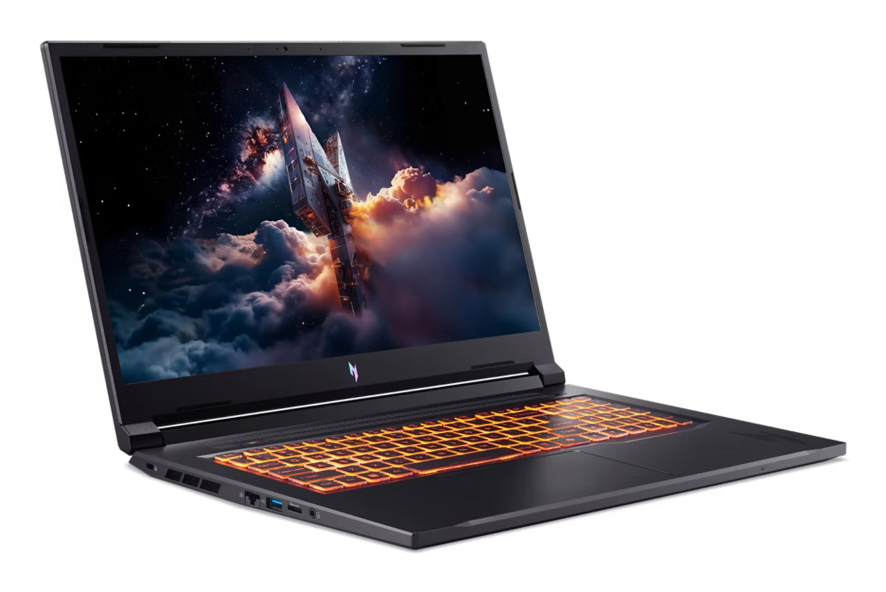 Acer Nitro V 17 AI, 17,3", R7, GeForce RTX 5070 260, 32 GB, 1 TB, Black